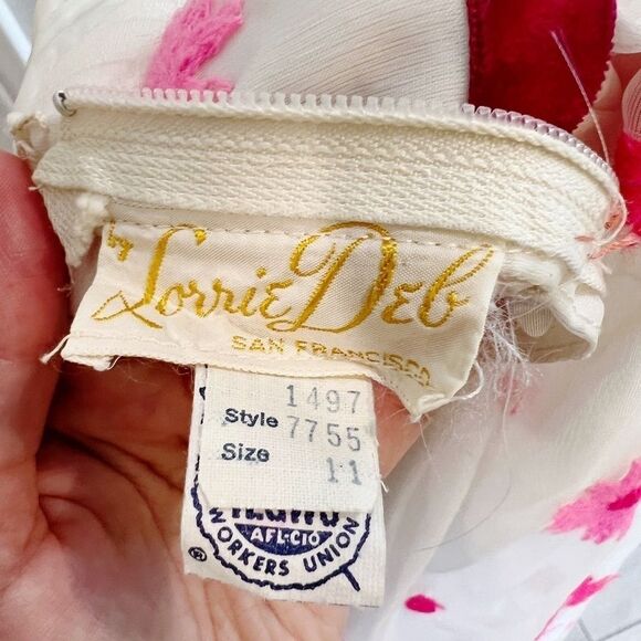 Lorrie Deb Vintage Dress Floral Embroidered White and Pink Size Small VTG 11 - Picture 11 of 16